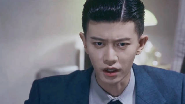 乔音婉以身入局探印钞纸的下落，为了拯救澳门毫无惧色 风与潮任嘉伦蓝盈莹