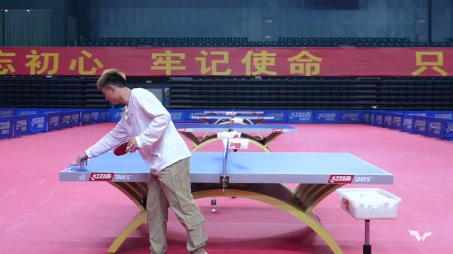 乒乓球发球挑战小游戏 林高远 方博 赵子豪 梁靖崑 孙颖莎