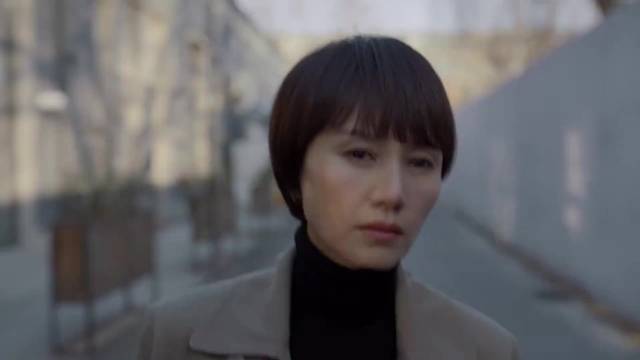 女人帮助理打官司，没想她不仅偷人学历还破坏自己家庭，女人怒了