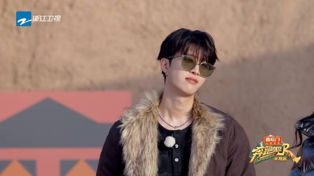 李晨说范丞丞是行走的刀马