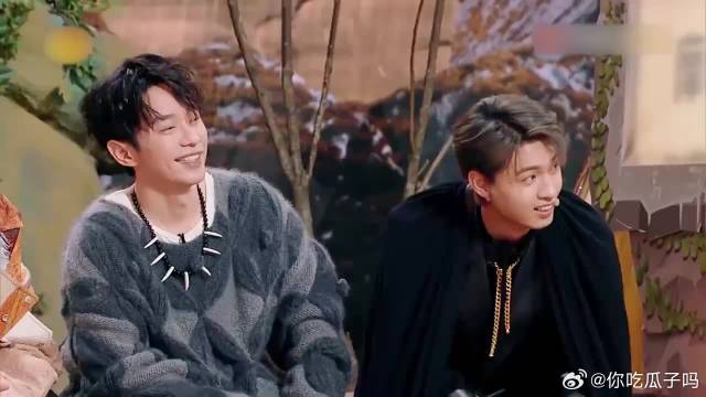 半扇镜子也有广阔视野，王耀庆连续捡漏四题，厉害了