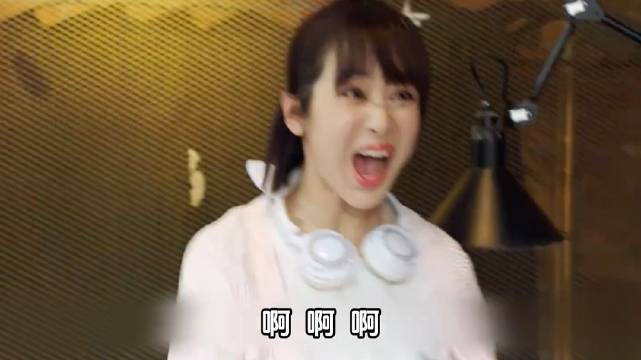 佟年和米邵飞意外“同床共枕”，吓得他俩大声尖叫