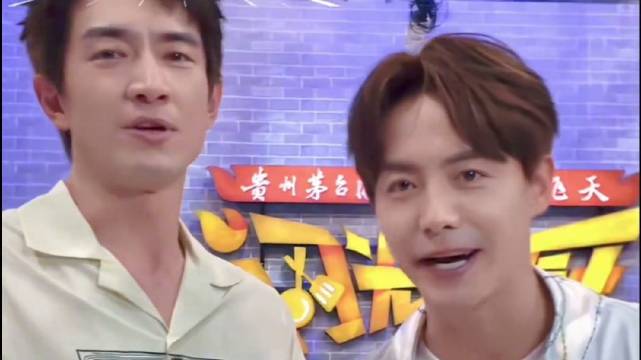 这两人碰一起就没说过一句好话