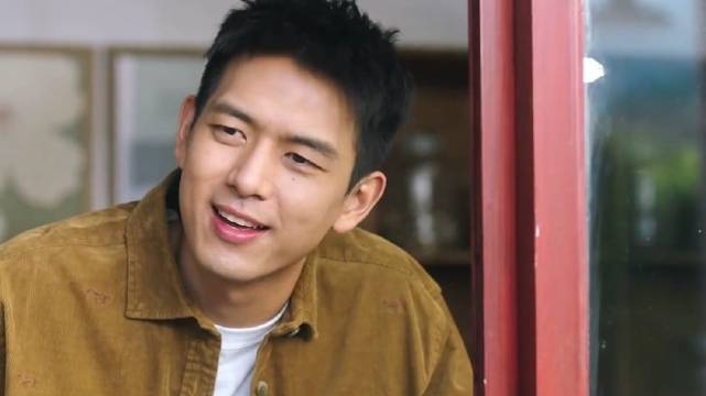 阿遥那不值钱的笑，笑了一部剧