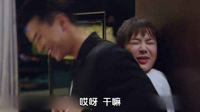 大10岁咋了，老男人也是很有魅力的