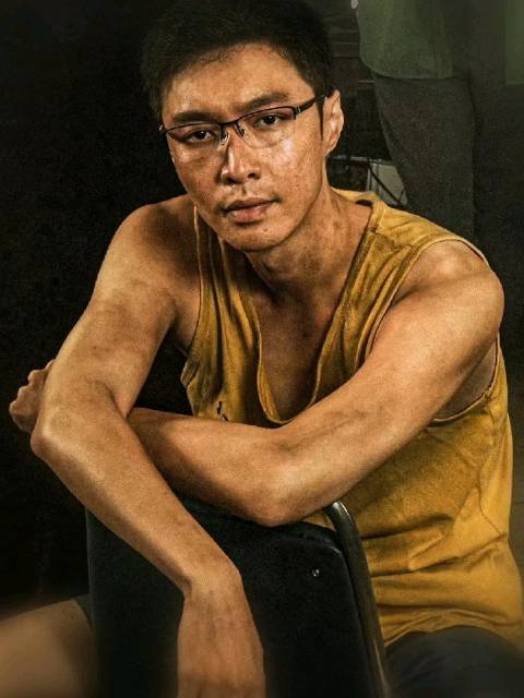 张艺兴凭《孤注一掷》提名百花奖最佳男主角