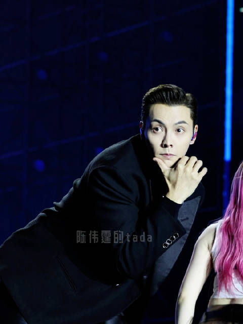 陈伟霆现场无伴奏跳Chanel舞蹈，泸州音乐节直拍