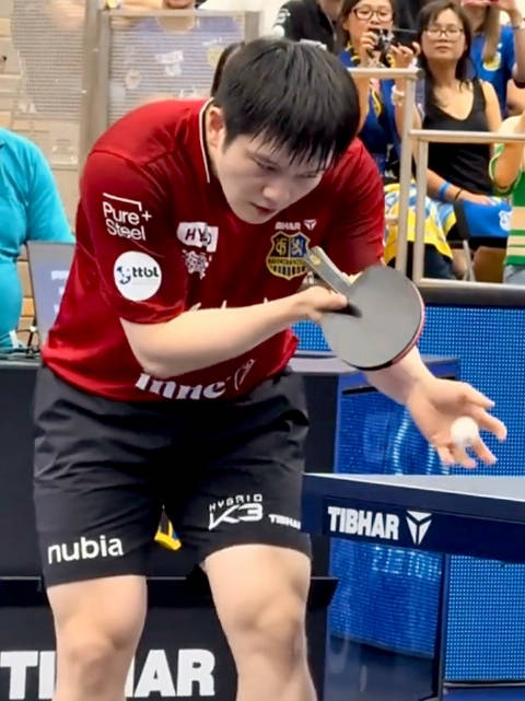 刚柔并济道法自然！东哥这套行云流水的削球动作真是百看不厌呐