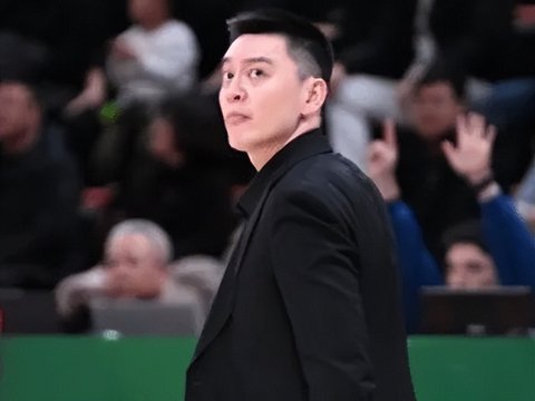 胜宁波发布会！杨鸣直指关键时刻进攻影响防守，提3胜1负大谈认可