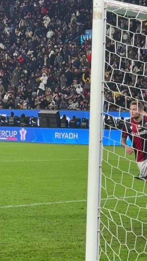 因莫比莱打进致胜点球 博洛尼亚晋级决赛