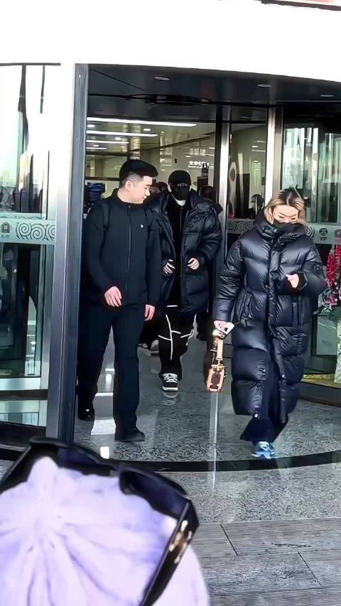 邓为新剧角色殷戈止引期待