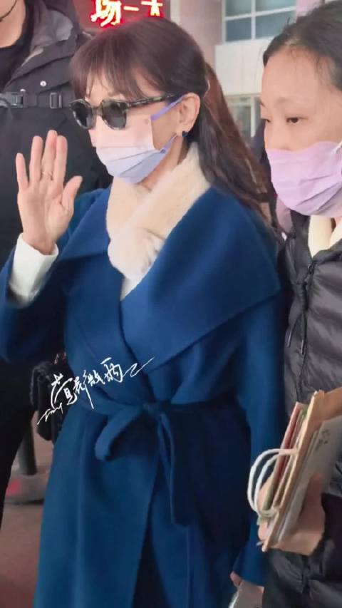 冬日暖阳“晋”在眼前 @赵雅芝 活动顺利 