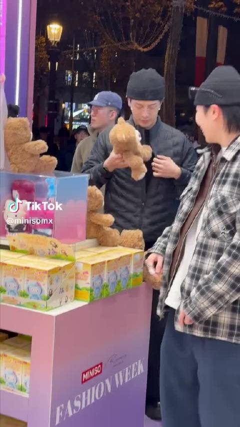 墨西哥名创优品借MM2开售蹭王嘉尔热度