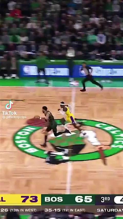 NBA裁判埃里克刘易斯重返联盟，担任发展联盟裁判