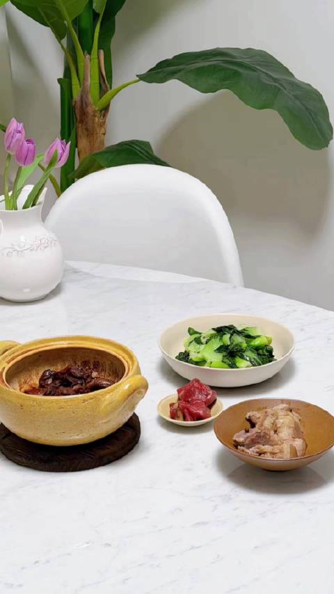 最近好多人说我的声音像蜡笔小新，服了，至少我是女的声音啊