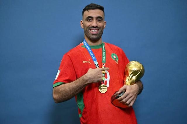 从国家队替补到夺冠功臣，哈默德的传奇告别赛如何映照摩洛哥足球的转型？