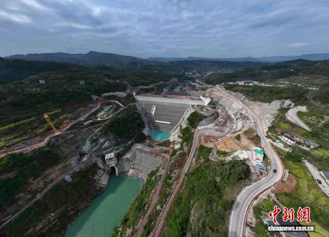 图为航拍重庆藻渡水库施工现场。(无人机照片)中交第二航务工程局有限公司供图