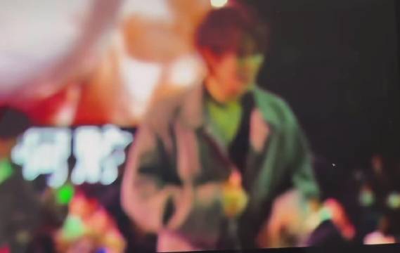 张真源李昀锐内场互动