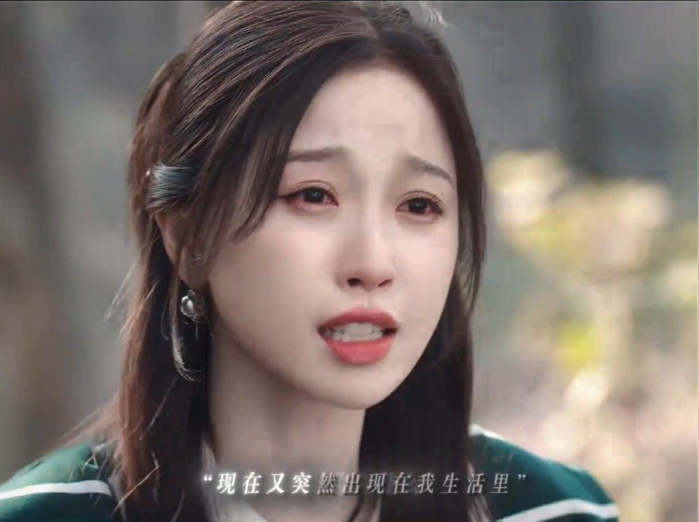 网剧双轨热播，姜暮直球性格引热议