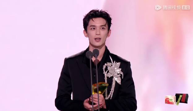 2025了我们腾讯视频也忘不掉吴露可逃