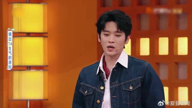 丞磊土味情话，告白钟楚曦，两人演情侣太甜了