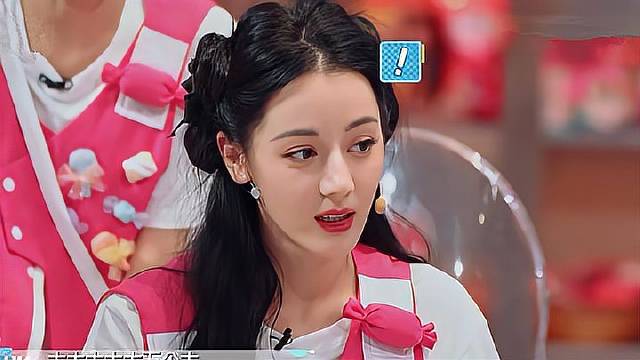 还是刘宇宁会玩！轻松画完王鹤棣的画像，简直一绝啊