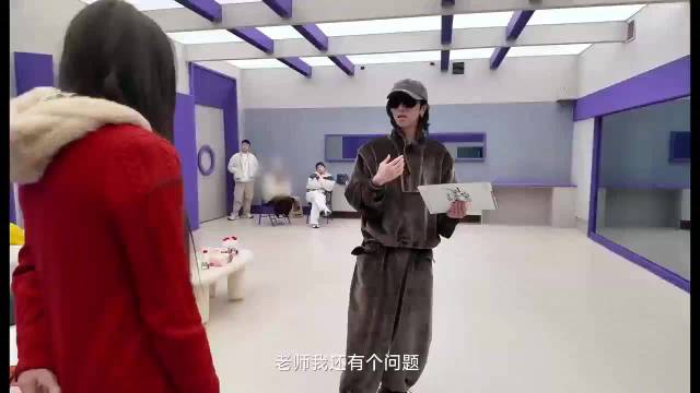 华晨宇直播示范高音技巧，现场教学《走钢索的人》