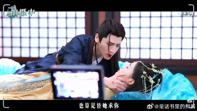 《长月烬明》 澹台烬叶夕雾殉情幕后花絮，罗云熙白鹿配合超有默契