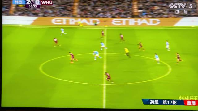 哈兰德门前捡钱包，想不进都难