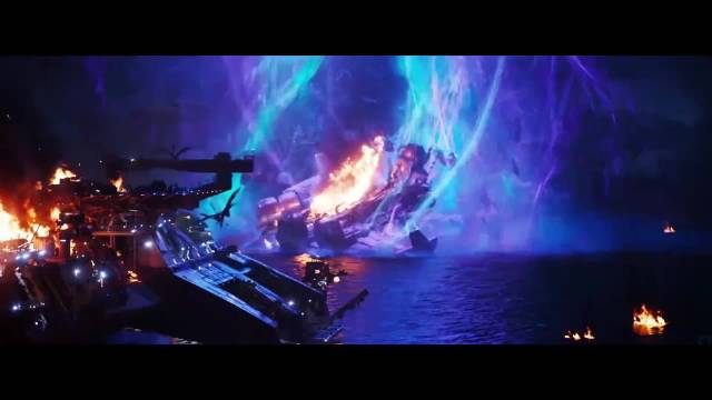 公认剧情短板，为何还能让人憋尿看完？阿凡达的统治力不在故事里