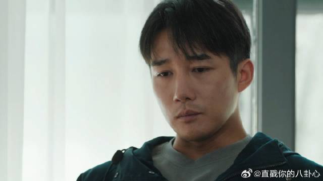 没想到爱妻人设的体育老师，竟然也有两副面孔