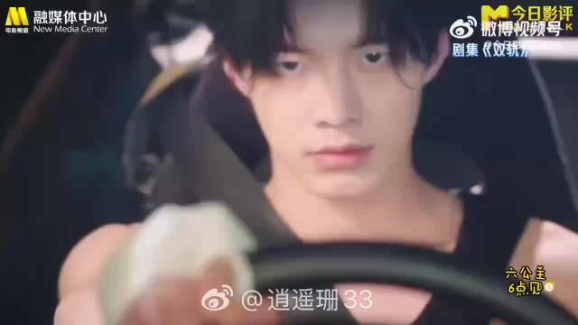 何与拆解角色细节贯穿戏里戏外