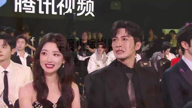 祝贺！一起见证属于@张彬彬Vin @毛晓彤 的荣誉时刻！