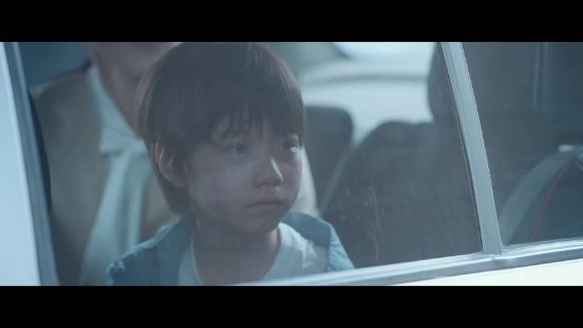 儿子阻止车祸未救回父母，剧集哑舍演绎命运无奈