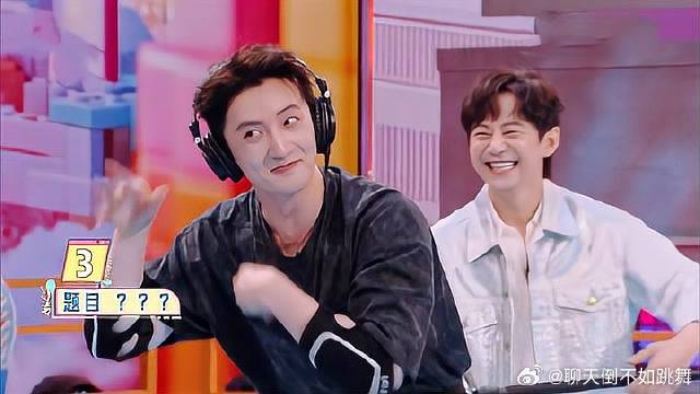 学到精髓了！杨仕泽模仿祝绪丹，除了性别竟一模一样！