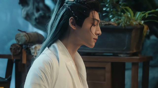 罗云熙出道十五周年坚守初心