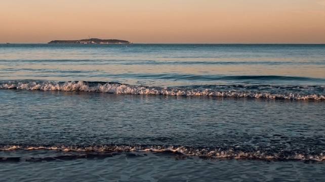 有点像阿凡达的海！