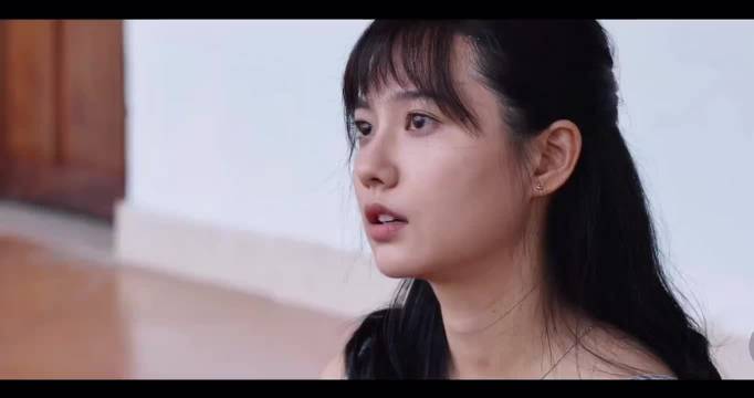 女子回应未嫁被指变坏，称好女人得名声坏女人得一切