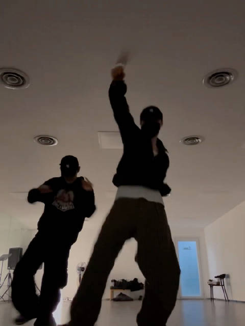 张艺兴油管更新舞蹈练习视频