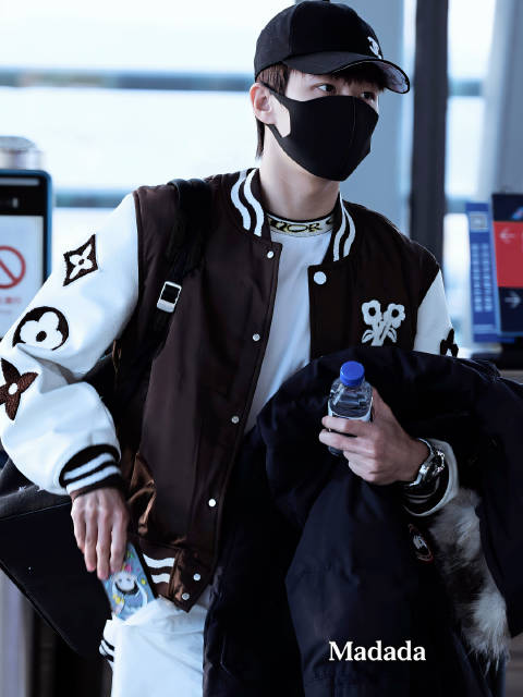 干干净净， 清清爽爽