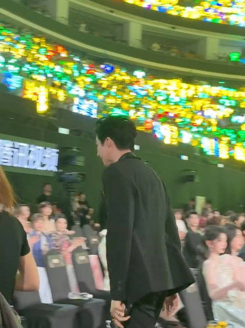 宁宁去准备了 刘宇宁 你看…黄海