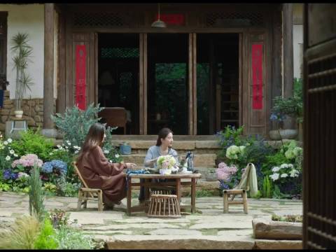 让人能够静下心来忘记一切烦恼安安静静独自一个人来一场说走就走的心灵旅行