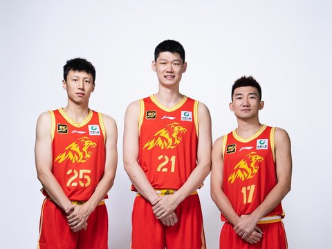 今晚！cba战4场，cctv5直播浙江广厦PK上海男篮，广东男篮VS青岛