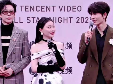 张凌赫喊话周柯宇缺席星光大赏，质问为何不来