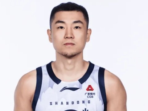 山东2将引头疼！高诗岩攻守下滑，鲍威尔连崩三场命中率仅31%！