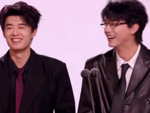 星光大赏现神奇组合，小力士龚俊贺峻霖何广智合唱奇妙能力歌