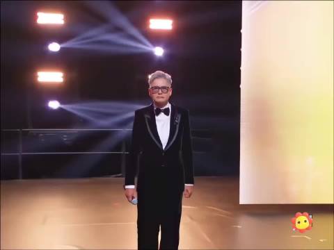 华人影视界的传奇人物周润发，也是我最喜欢的男演员，没有之一