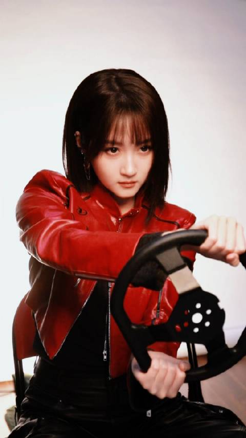 关晓彤新剧小巷人家饰演庄筱婷