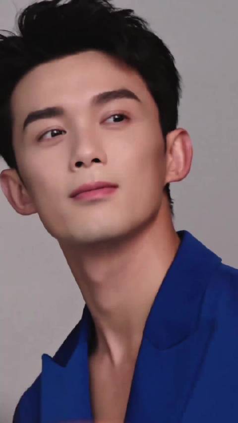 吴磊这到底是什么神仙颜值，他的颜值真的会让人沦陷