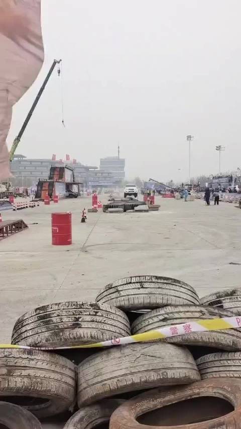 车主质疑越野活动意义，称非真实越野能力体现